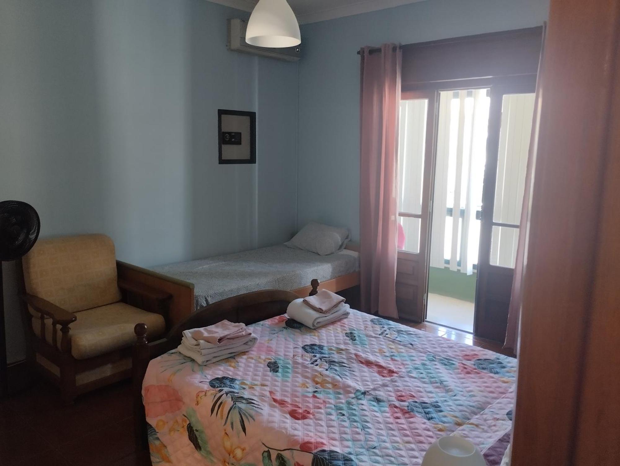 Alojamento Local, Cantinho Verde Corroios Zewnętrze zdjęcie